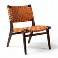 Lederen stoel met houten frame en gevlochten zitting 45 x 55 x 75cm